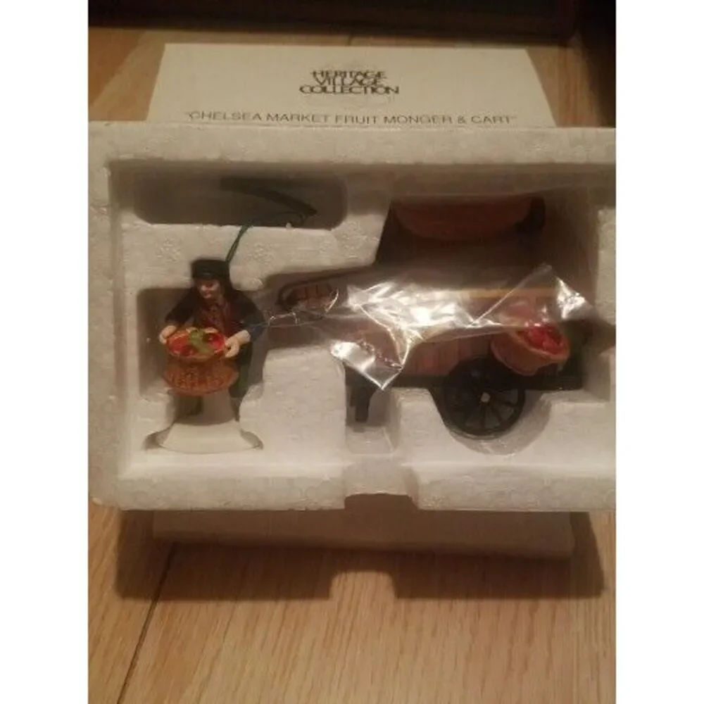 Department 56 Heritage Village 